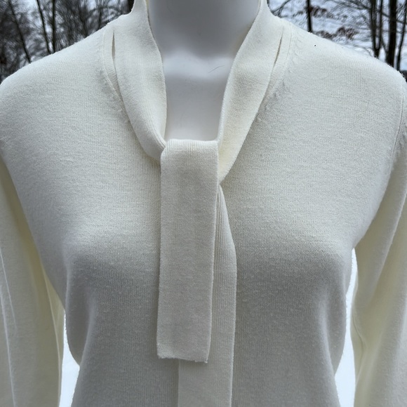 Vintage All Points soft cream sweater M - Picture 3 of 9